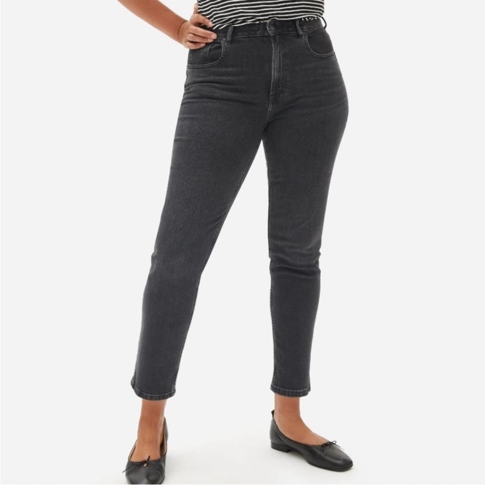 Everlane The Curvy Cheeky Jeans size 28 Black Straight Leg